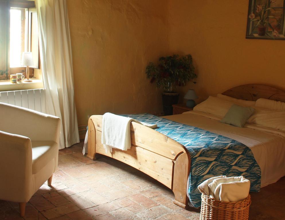 Villa Mas La Casa Nova Pontos Habitación foto