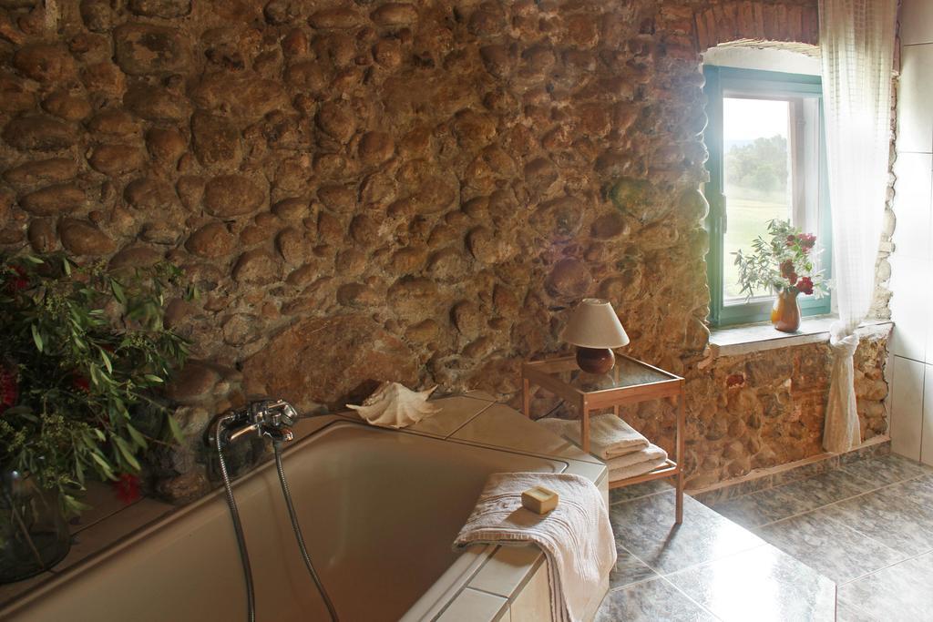 Villa Mas La Casa Nova Pontos Habitación foto